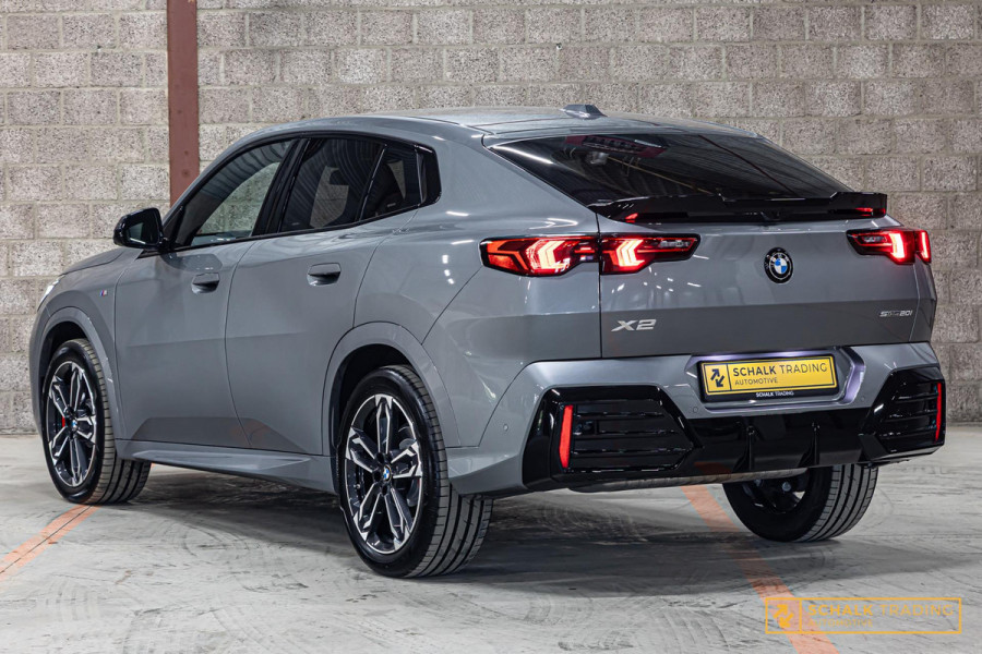 BMW X2 SDrive20i|M-sport|Cam 360|H&K|HUD|E-stoel|Garantie
