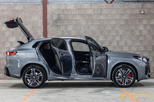 BMW X2 SDrive20i|M-sport|Cam 360|H&K|HUD|E-stoel|Garantie