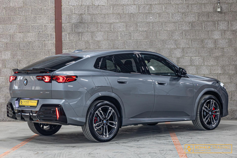 BMW X2 SDrive20i|M-sport|Cam 360|H&K|HUD|E-stoel|Garantie
