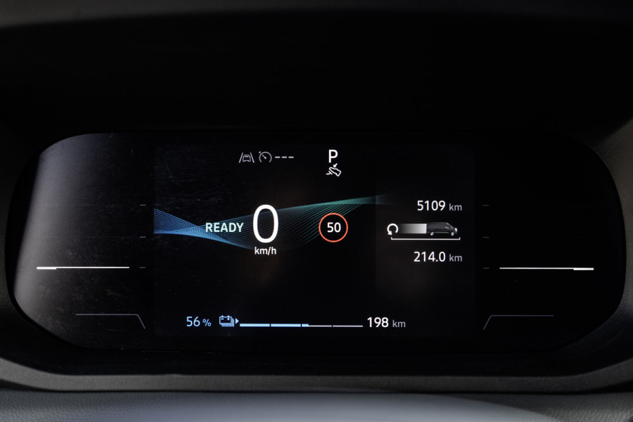 Renault Master E-Tech T35 L2H2 | Red Edition | 87 kWh | LED | Camera | CarPlay | Navi | Cruise | Airco | PDC