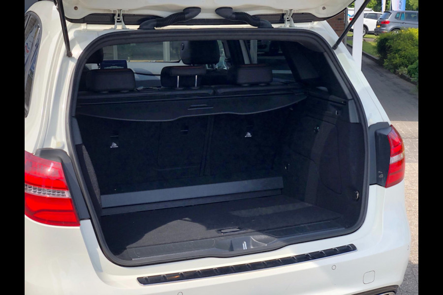 Mercedes-Benz B-Klasse 180 AMG Styling/Night Pakket | Schuifdak, Alcantara, 18'' LMV, Navi, Camera, Cruise, Sfeerverlichting | NAP