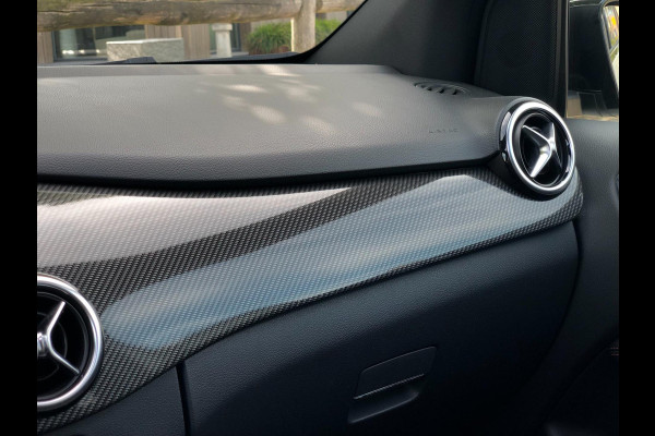 Mercedes-Benz B-Klasse 180 AMG Styling/Night Pakket | Schuifdak, Alcantara, 18'' LMV, Navi, Camera, Cruise, Sfeerverlichting | NAP