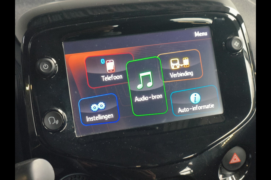 Citroën C1 1.0 VTi Feel Camera,Apple/Android uit 2022 Rijklaar + 12 maanden Bovag-garantie Henk Jongen Auto's in Helmond,  al 50 jaar service zoals 't hoort!