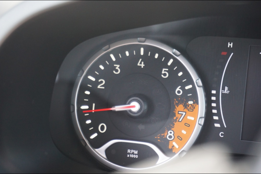 Jeep Renegade 110PK E-Torq Night EAGLE 2 NAVI | AIRCO | CRUISE | PARK.SENS!