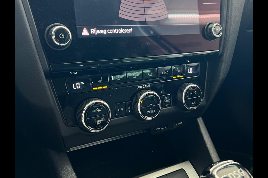 Škoda Octavia Combi 1.4 TSI Greentech Style Business PDC | CARPLAY | TREKHAAK | AIRCO |