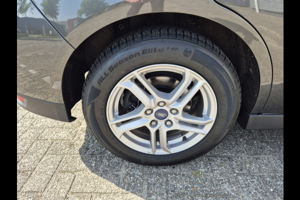 Ford Grand C-Max 1.0 Ambiente Airco,cruise,stoelverwarming,voorraam/stuurverwarming,parkeersensoren achter,
