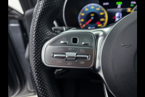 Mercedes-Benz C-Klasse 200 Business Solution AMG | Achteruitrijcamera | AMG-styling | Smartphone-integratiepakket | Navigatiesysteem full map | 24 Maanden Mercedes-Benz Certified garantie.