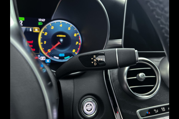 Mercedes-Benz C-Klasse 200 Business Solution AMG | Achteruitrijcamera | AMG-styling | Smartphone-integratiepakket | Navigatiesysteem full map | 24 Maanden Mercedes-Benz Certified garantie.