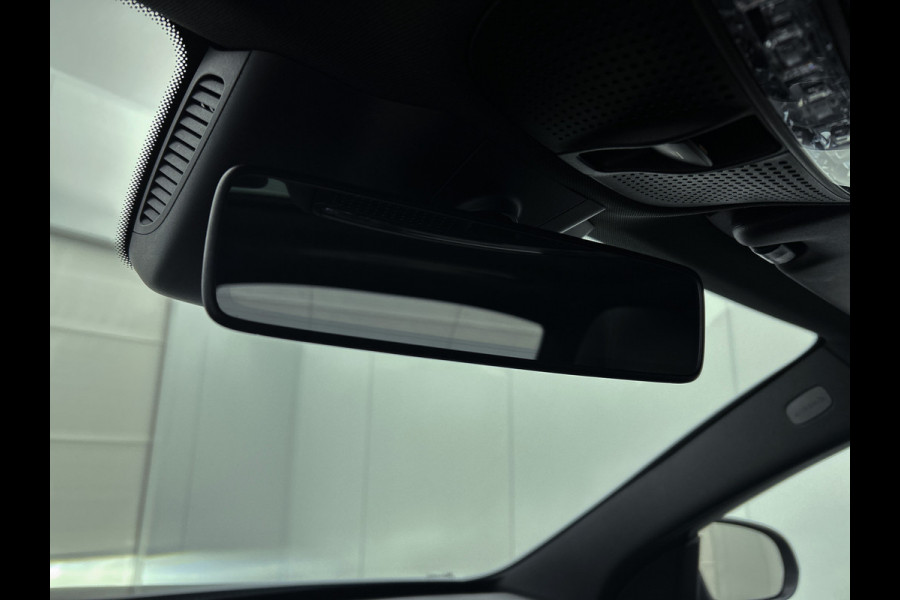 Mercedes-Benz C-Klasse 200 Business Solution AMG | Achteruitrijcamera | AMG-styling | Smartphone-integratiepakket | Navigatiesysteem full map | 24 Maanden Mercedes-Benz Certified garantie.