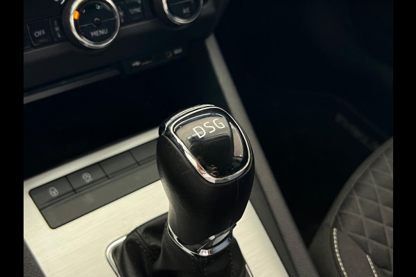 Škoda Octavia Combi 1.4 TSI Greentech Style Business PDC | CARPLAY | TREKHAAK | AIRCO |