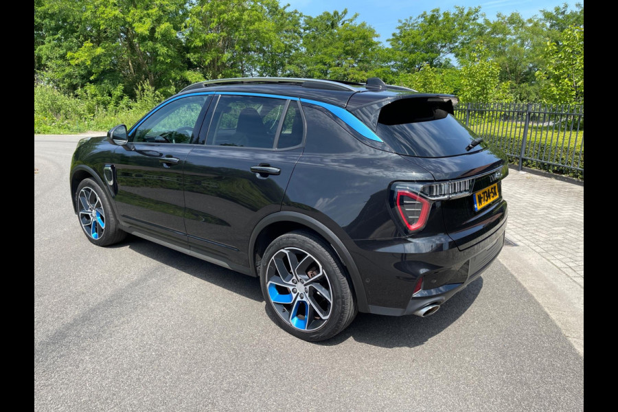Lynk & Co 01 1.5 Plug-in Hybrid Pano/dak Apple/Carplay Adaptive/Cruise Camera.