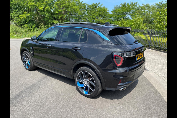 Lynk & Co 01 1.5 Plug-in Hybrid Pano/dak Apple/Carplay Adaptive/Cruise Camera.