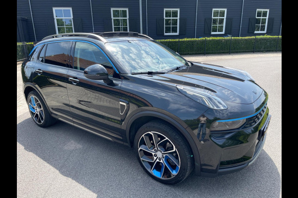 Lynk & Co 01 1.5 Plug-in Hybrid Pano/dak Apple/Carplay Adaptive/Cruise Camera.