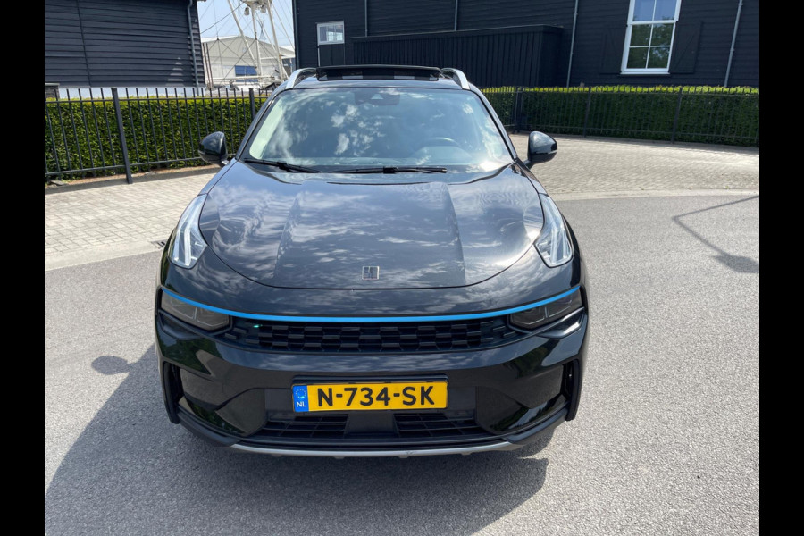 Lynk & Co 01 1.5 Plug-in Hybrid Pano/dak Apple/Carplay Adaptive/Cruise Camera.
