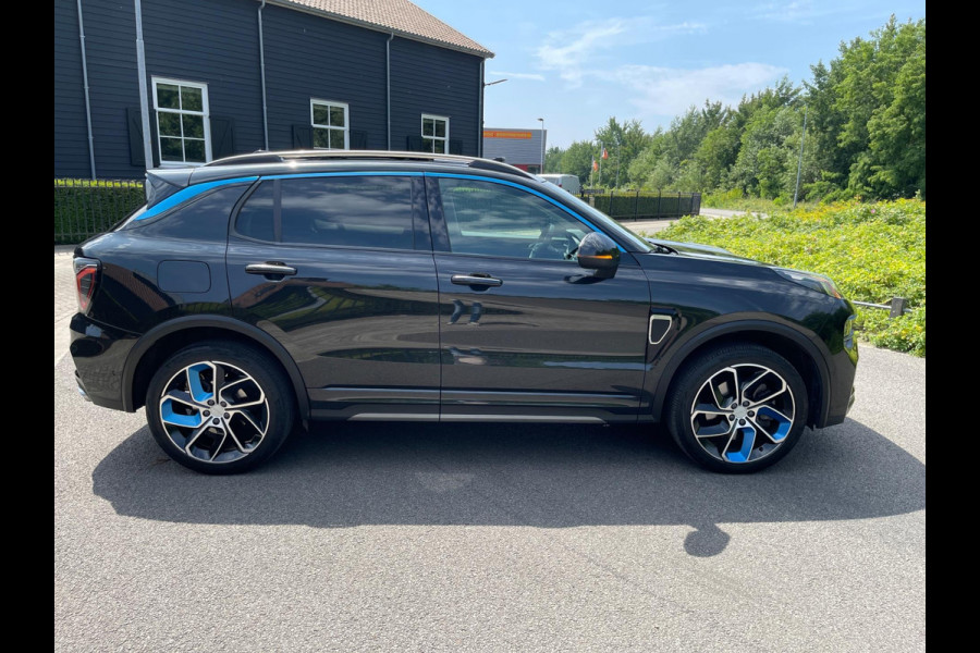 Lynk & Co 01 1.5 Plug-in Hybrid Pano/dak Apple/Carplay Adaptive/Cruise Camera.