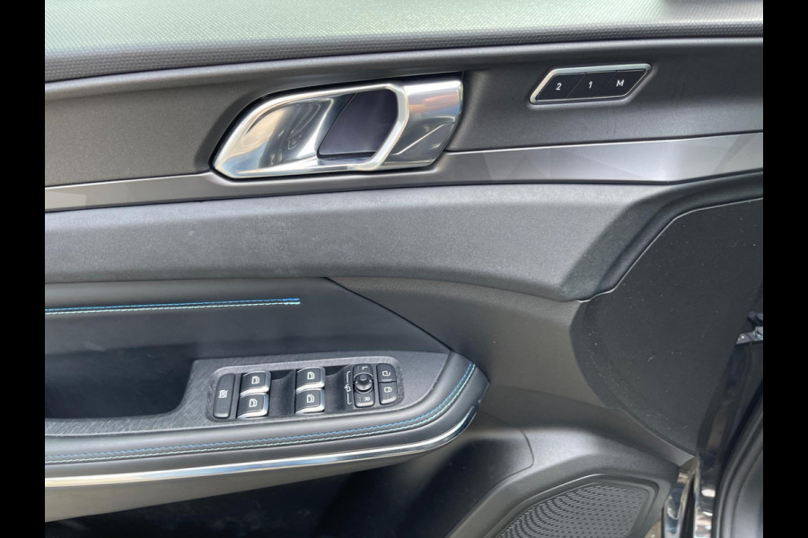 Lynk & Co 01 1.5 Plug-in Hybrid Pano/dak Apple/Carplay Adaptive/Cruise Camera.