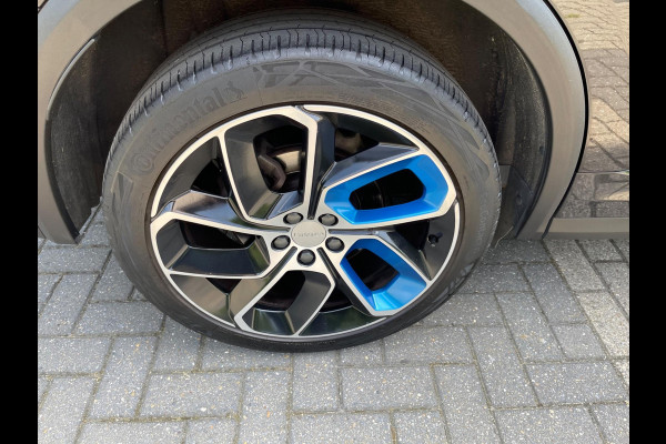 Lynk & Co 01 1.5 Plug-in Hybrid Pano/dak Apple/Carplay Adaptive/Cruise Camera.