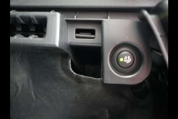 BMW X3 xDrive30e Luxury Line Plug In Hybrid 293pk PHEV | Trekhaak af Fabriek | Panodak | Adaptive Cruise | Lederen Sportstoelen Memory | 19"L.M | Sfeerverlichting | Keyless | Apple Carplay |