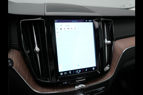Volvo XC60 T8 AWD Ultimate Bright Plug In Hybrid PHEV | Panodak | Luxe Lederen Sportstoelen Memory & Massage | 360 Camera | Adaptive Cruise | Head Up | 20"L.M | Google Maps |