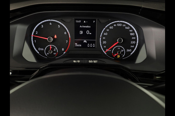 Volkswagen Polo 1.0 TSI Comfortline 95 pk Automaat (DSG) | Navigatie | Parkeersensoren | Adaptieve cruise control | Apple Carplay/Android Auto |