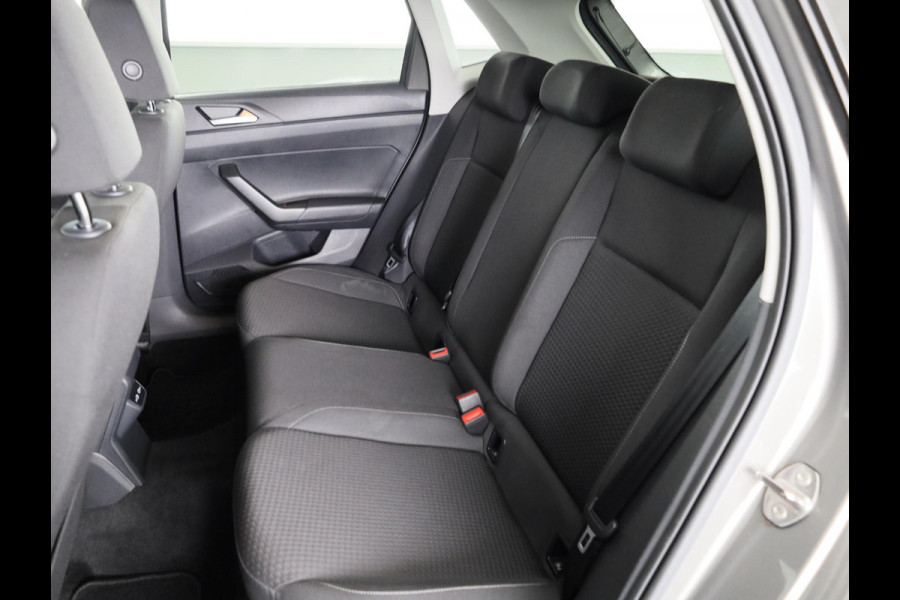 Volkswagen Polo 1.0 TSI Comfortline 95 pk Automaat (DSG) | Navigatie | Parkeersensoren | Adaptieve cruise control | Apple Carplay/Android Auto |