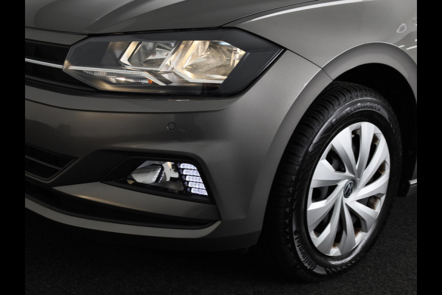 Volkswagen Polo 1.0 TSI Comfortline 95 pk Automaat (DSG) | Navigatie | Parkeersensoren | Adaptieve cruise control | Apple Carplay/Android Auto |