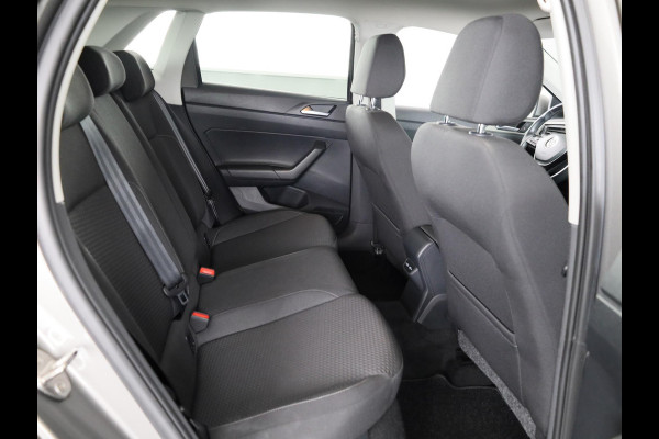 Volkswagen Polo 1.0 TSI Comfortline 95 pk Automaat (DSG) | Navigatie | Parkeersensoren | Adaptieve cruise control | Apple Carplay/Android Auto |