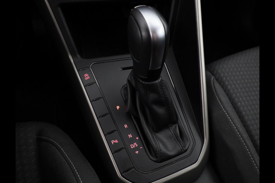 Volkswagen Polo 1.0 TSI Comfortline 95 pk Automaat (DSG) | Navigatie | Parkeersensoren | Adaptieve cruise control | Apple Carplay/Android Auto |