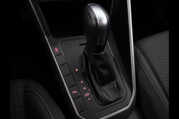 Volkswagen Polo 1.0 TSI Comfortline 95 pk Automaat (DSG) | Navigatie | Parkeersensoren | Adaptieve cruise control | Apple Carplay/Android Auto |