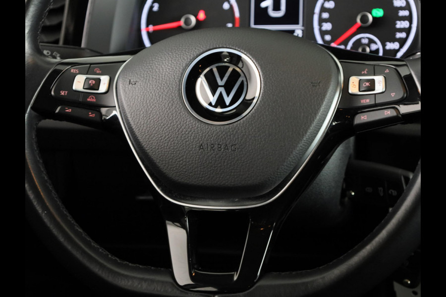 Volkswagen Polo 1.0 TSI Comfortline 95 pk Automaat (DSG) | Navigatie | Parkeersensoren | Adaptieve cruise control | Apple Carplay/Android Auto |