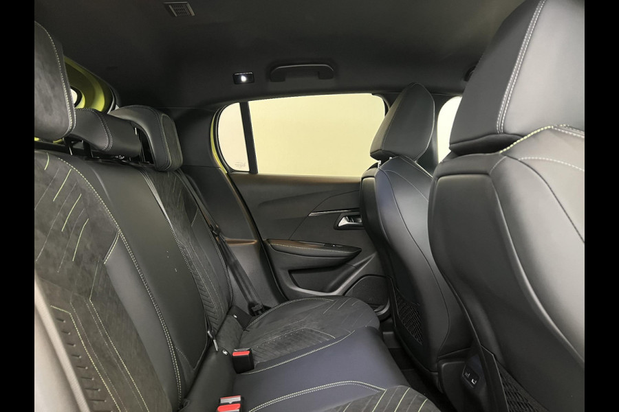 Peugeot e-208 EV GT 51 kWh | Long range | Stoelverwarming & Massage | Navigatie | Adaptieve Cruise Control |