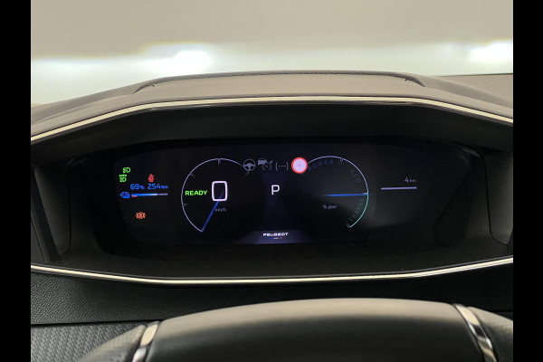 Peugeot e-208 EV GT 51 kWh | Long range | Stoelverwarming & Massage | Navigatie | Adaptieve Cruise Control |