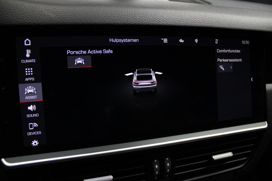 Porsche Cayenne Coupé 3.0 GT Sport Chrono Carbon Softclose Camera Bose Elektr. uitklapbare trekhaak Alcantara binnenhemel 22" LM velgen