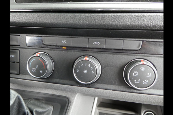 Volkswagen Crafter 35 2.0 TDI 180 pk L3H3 ( L2H2) airco, apple carplay ,camera ,trekhaak
