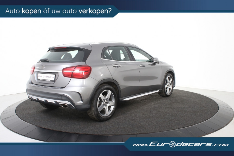 Mercedes-Benz GLA 180 AMG Line *Navi*Camera*Cruise*