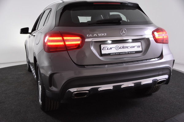 Mercedes-Benz GLA 180 AMG Line *Navi*Camera*Cruise*