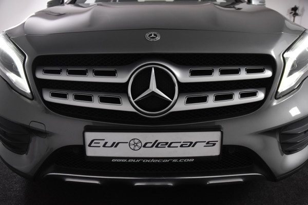 Mercedes-Benz GLA 180 AMG Line *Navi*Camera*Cruise*