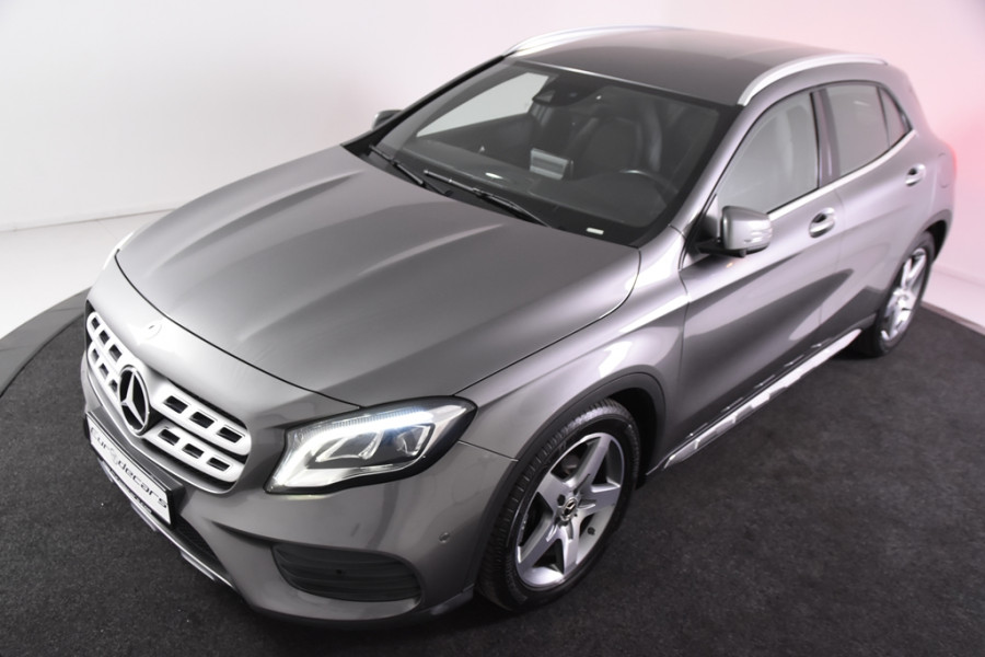Mercedes-Benz GLA 180 AMG Line *Navi*Camera*Cruise*