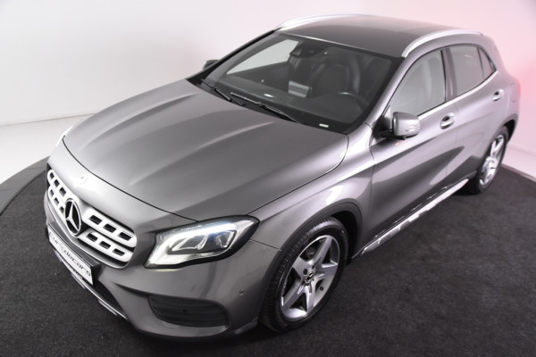 Mercedes-Benz GLA 180 AMG Line *Navi*Camera*Cruise*