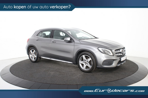 Mercedes-Benz GLA 180 AMG Line *Navi*Camera*Cruise*