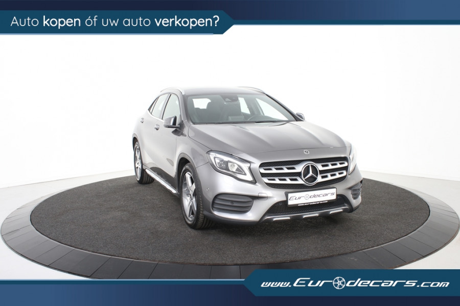 Mercedes-Benz GLA 180 AMG Line *Navi*Camera*Cruise*
