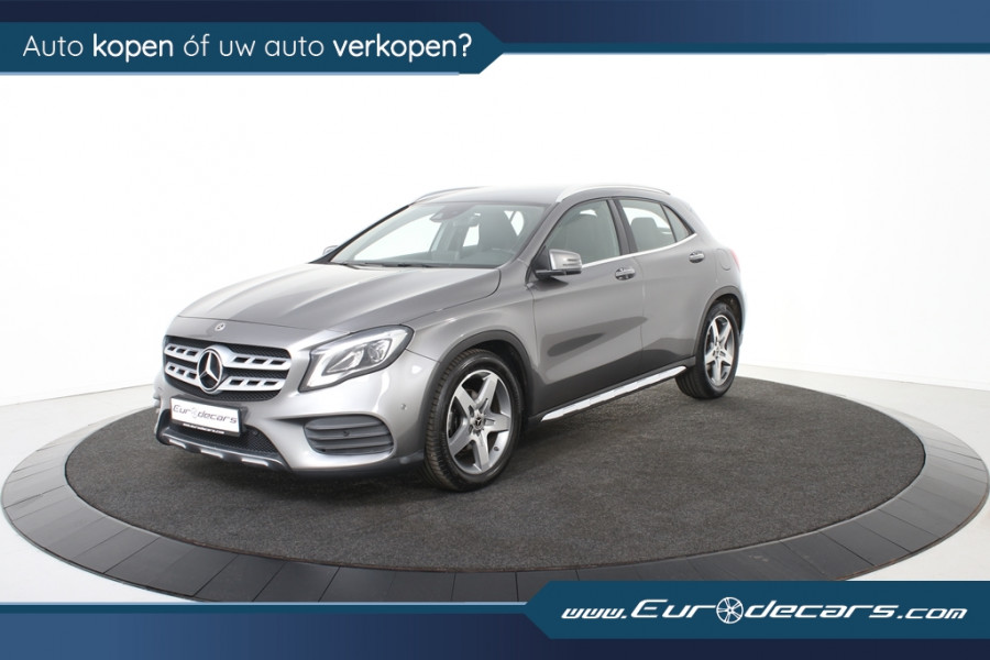 Mercedes-Benz GLA 180 AMG Line *Navi*Camera*Cruise*