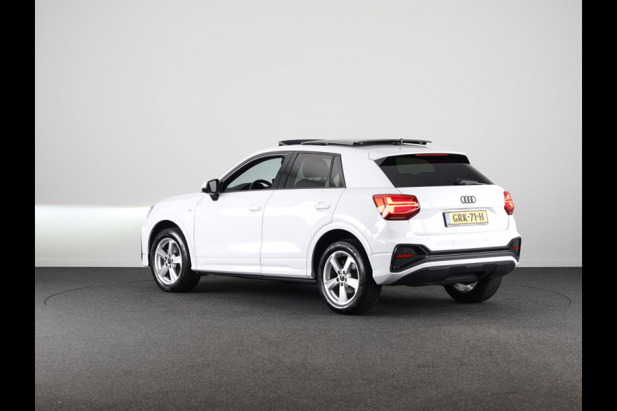 Audi Q2 35 TFSI S Edition 150 pk S-tronic | Verlengde garantie | Navigatie | Panoramadak | Parkeersensoren achter | Adaptieve cruise control | S-Line |