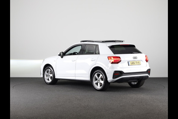 Audi Q2 35 TFSI S Edition 150 pk S-tronic | Verlengde garantie | Navigatie | Panoramadak | Parkeersensoren achter | Adaptieve cruise control | S-Line |