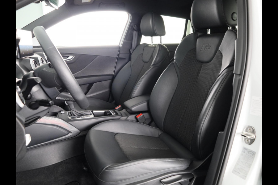 Audi Q2 35 TFSI S Edition 150 pk S-tronic | Verlengde garantie | Navigatie | Panoramadak | Parkeersensoren achter | Adaptieve cruise control | S-Line |