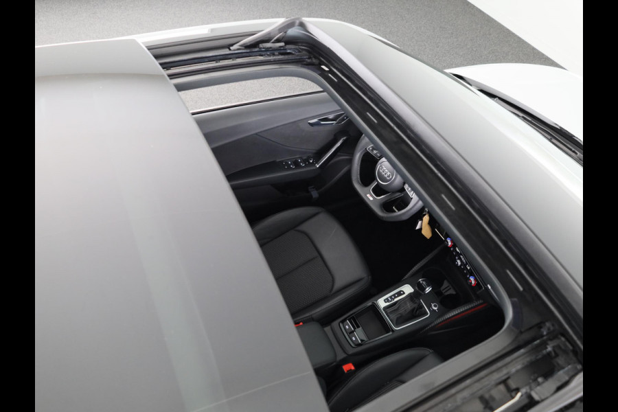 Audi Q2 35 TFSI S Edition 150 pk S-tronic | Verlengde garantie | Navigatie | Panoramadak | Parkeersensoren achter | Adaptieve cruise control | S-Line |