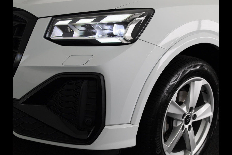 Audi Q2 35 TFSI S Edition 150 pk S-tronic | Verlengde garantie | Navigatie | Panoramadak | Parkeersensoren achter | Adaptieve cruise control | S-Line |