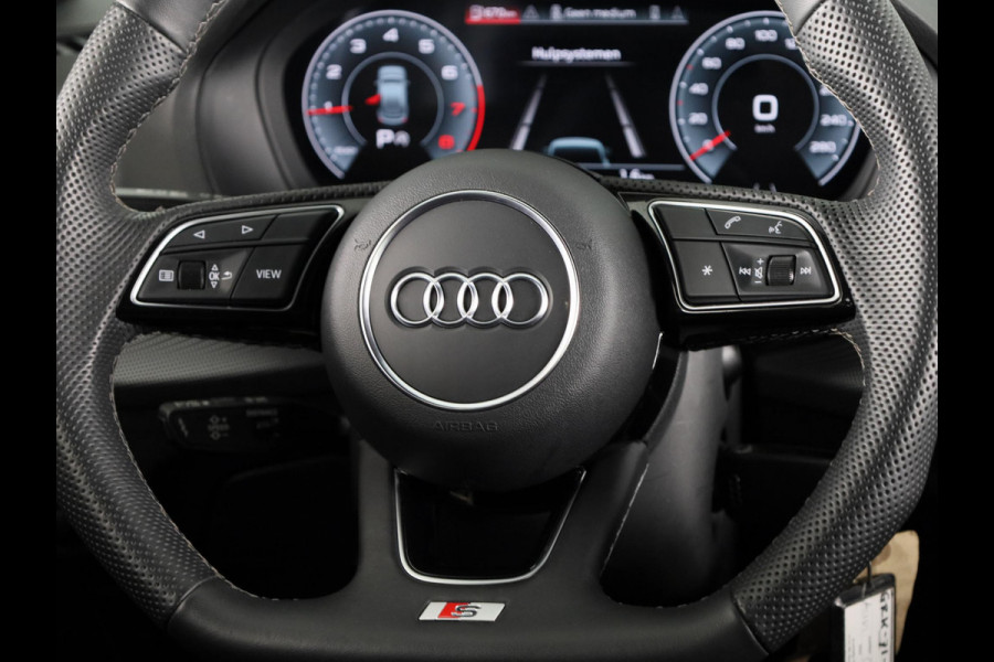 Audi Q2 35 TFSI S Edition 150 pk S-tronic | Verlengde garantie | Navigatie | Panoramadak | Parkeersensoren achter | Adaptieve cruise control | S-Line |