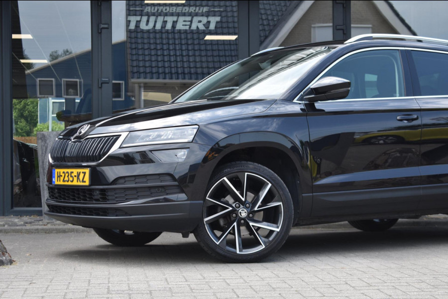 Škoda Karoq 1.5 TSI ACT | LEDER | TREKHAAK | CAMERA | APPLE CARPLAY | ANDROID AUTO | STOELVERWARMING | DEALER ONDERHOUDEN