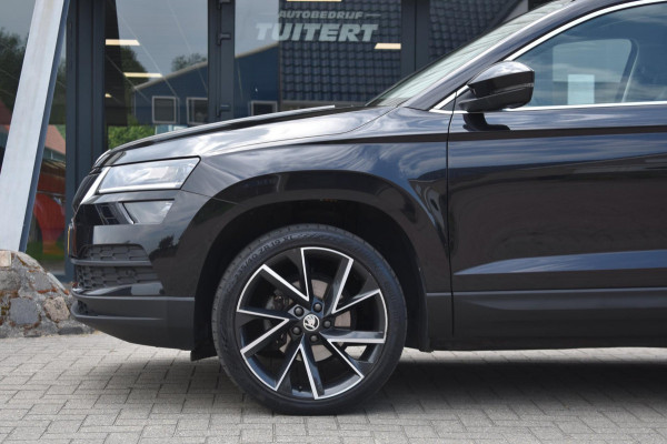 Škoda Karoq 1.5 TSI ACT | LEDER | TREKHAAK | CAMERA | APPLE CARPLAY | ANDROID AUTO | STOELVERWARMING | DEALER ONDERHOUDEN